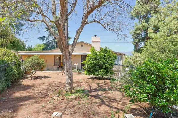 11825 Taia, Lakeside, CA 92040