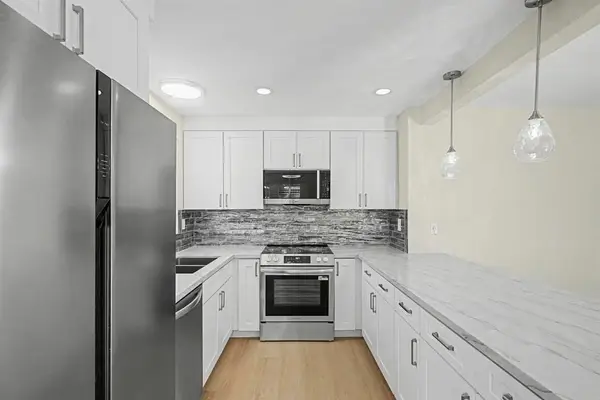 7385 Calle Cristobal #225, San Diego, CA 92126