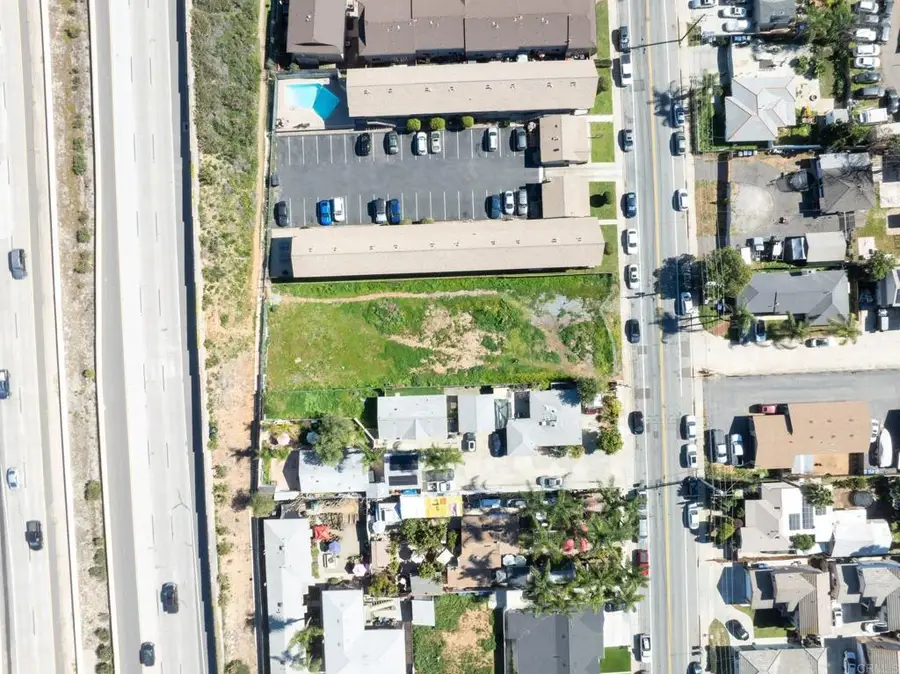 1424 Oakdale Ave, El Cajon, CA 92021 - #2