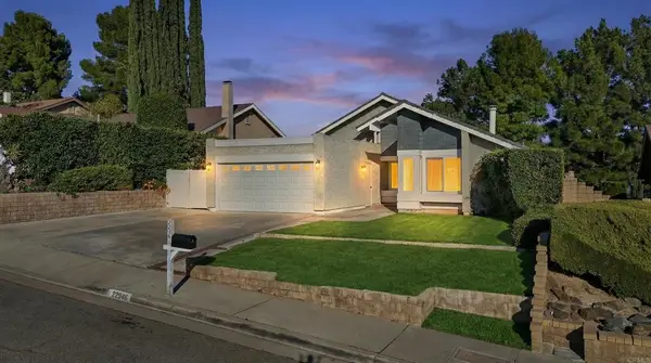 22945 Magnolia Glen Drive, Valencia, CA 91354