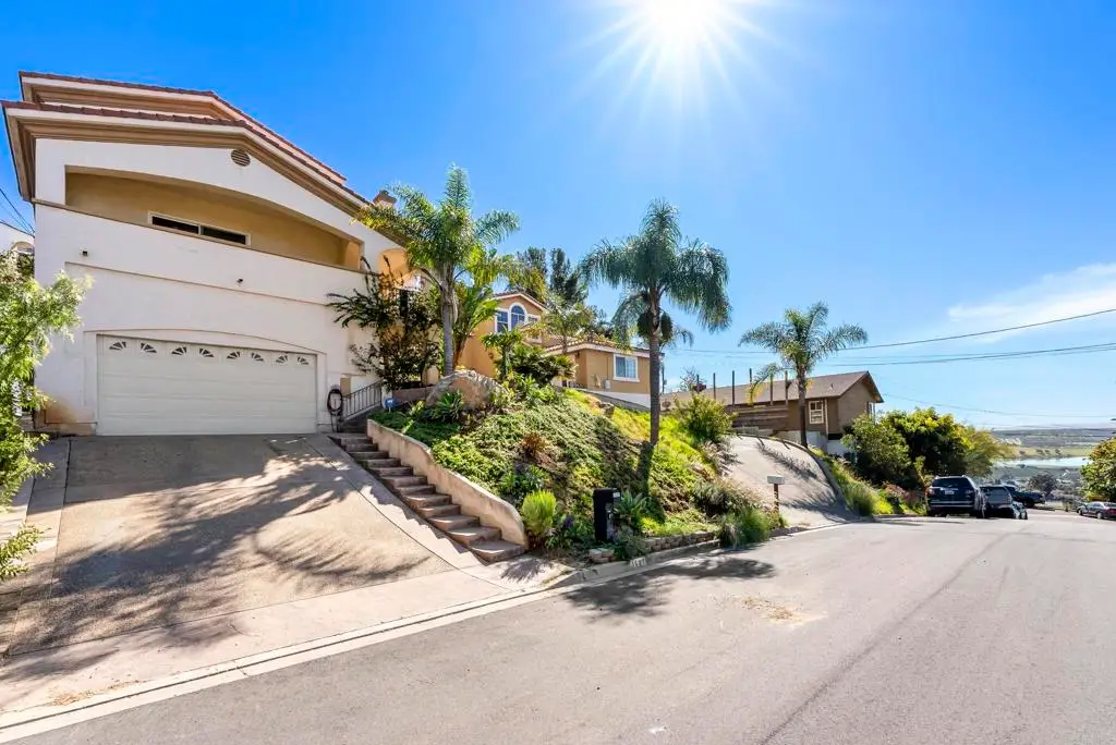 1621 Portola Avenue, Spring Valley, CA 91977 - #1