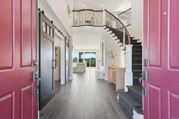 2219 Camino Robledo, Carlsbad, CA 92009