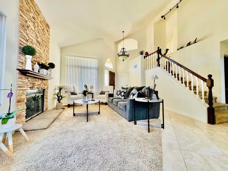 1984 Casablanca Court, Vista, CA 92081 - #3