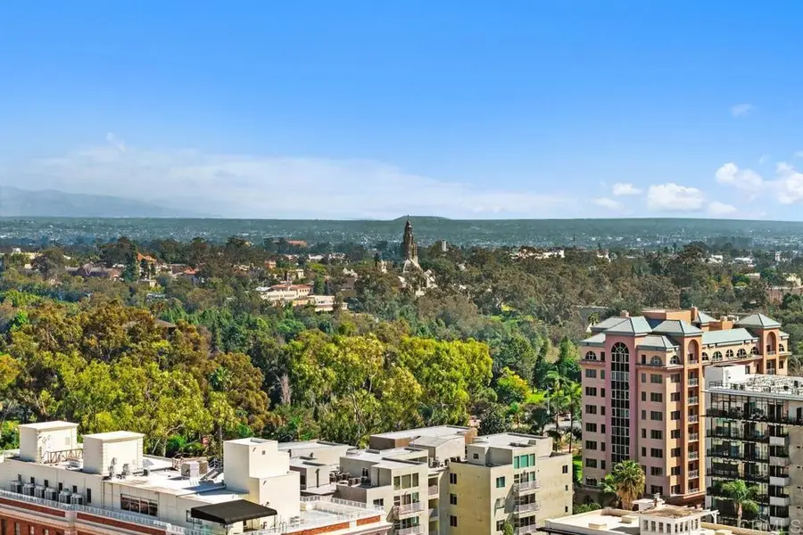 3244 3rd Ave, San Diego, CA 92103 - #3