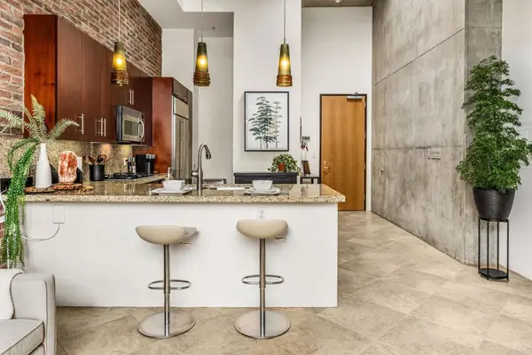 1050 Island Avenue #711, San Diego, CA 92101