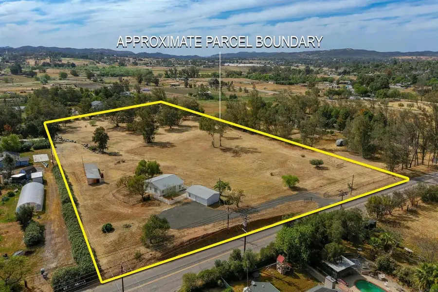 354 Magnolia Avenue, Ramona, CA 92065 - #2