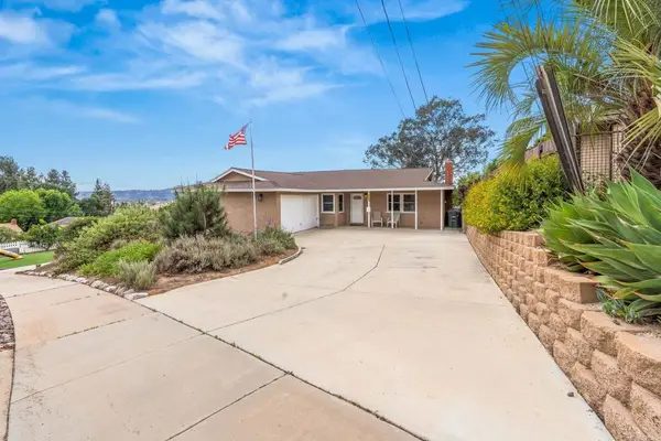 1488 Lily Avenue, El Cajon, CA 92021