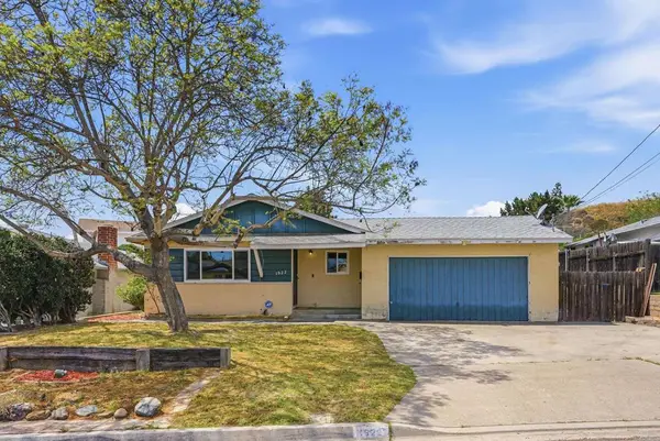 1922 Dartmoor Dr, Lemon Grove, CA 91945