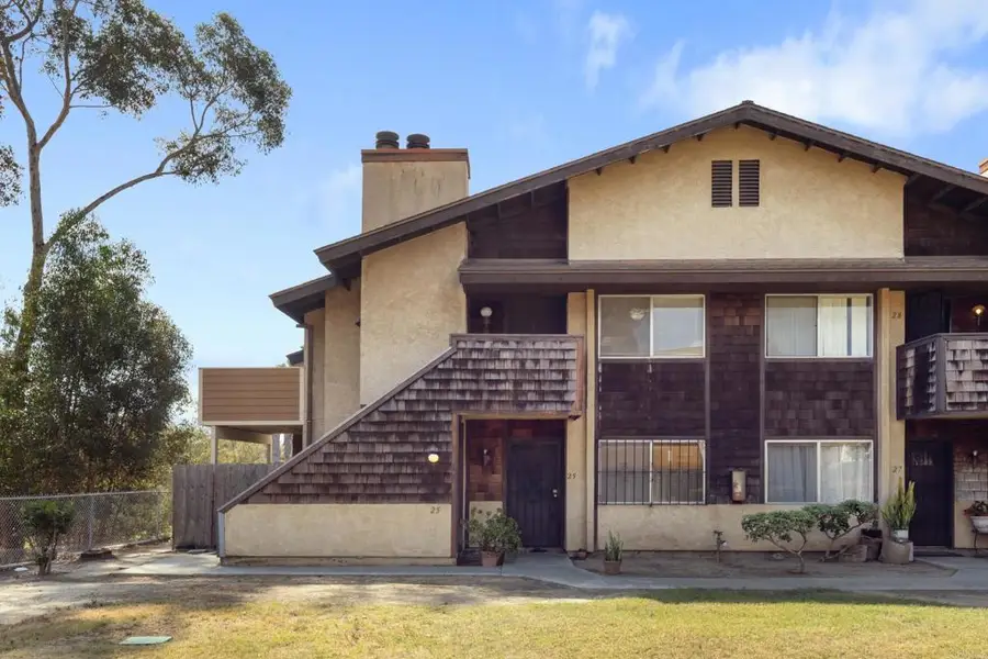 625 R Avenue #26, National City, CA 91950 - #2