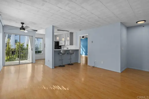 7506 Parkway Drive #201, La Mesa, CA 91942