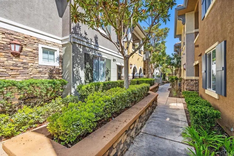156 Via Montisi, Santee, CA 92071 - #3