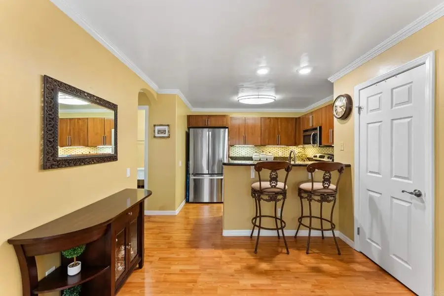 5404 Balboa Arms Drive #352, San Diego, CA 92117 - #3