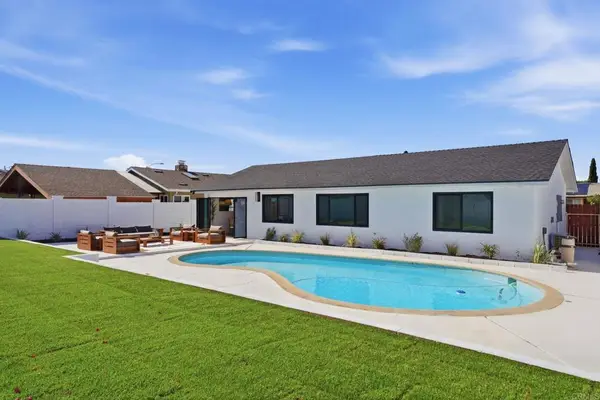 8833 Glenhaven Street, San Diego, CA 92123