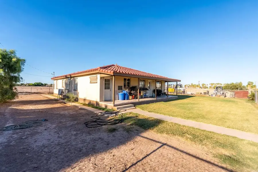 225 W Legion Road, Brawley, CA 92227 - #2