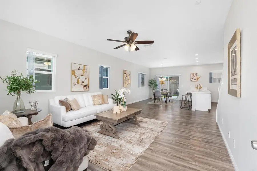 571 11th St, Imperial Beach, CA 91932 - #2