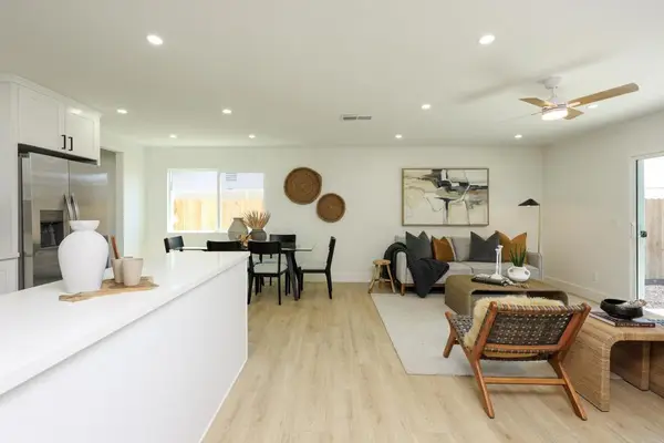 9844 Halberns Boulevard, Santee, CA 92071