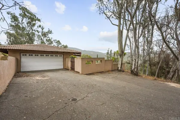 8130 Harmony Grove Road, Escondido, CA 92029