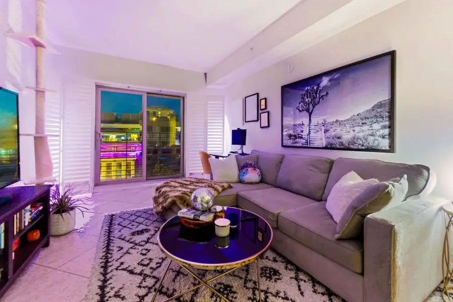 450 J St #5191, San Diego, CA 92101 - #3