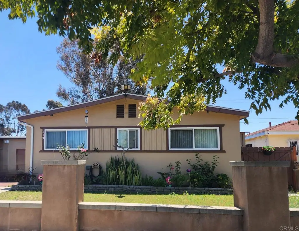 619 Sandalwood Dr, El Cajon, CA 92021 - #1