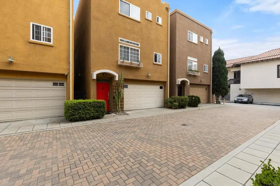 1869 Robinson Ave, San Diego, CA 92103 - #3