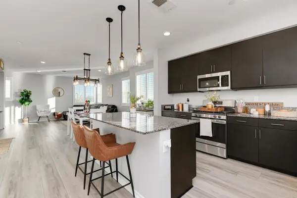 5276 Beahfront Cove Street, San Diego, CA 92154