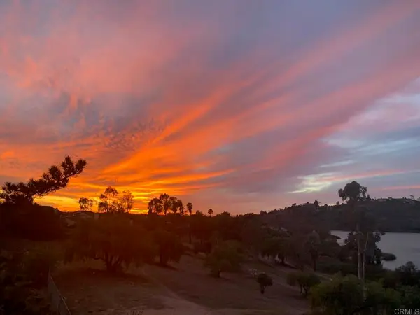 5704 Baltimore Dr. #304, La Mesa, CA 91942