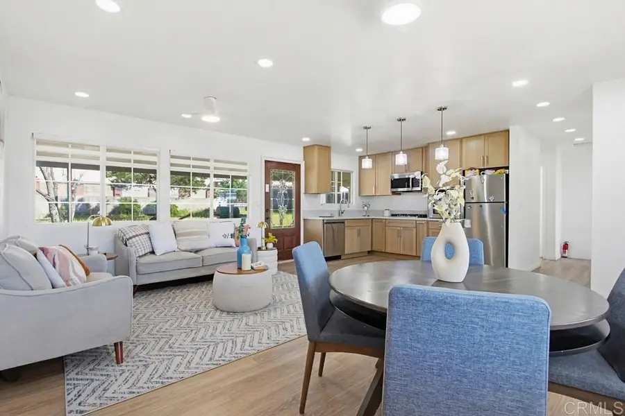 9462 Doheny Rd., Santee, CA 92071 - #2