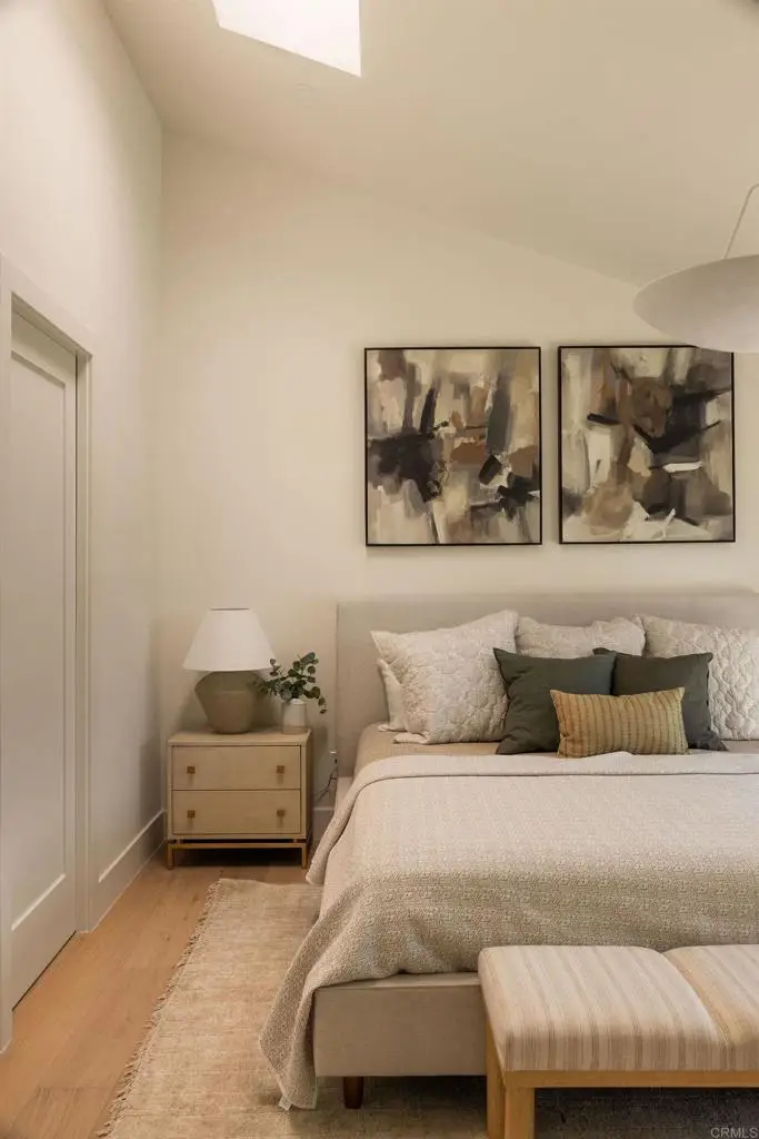 2215 Golden Cir, Newport Beach, CA 92660 - #3