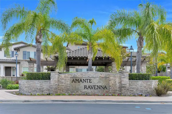 10512 Hollingsworth Way, San Diego, CA 92127