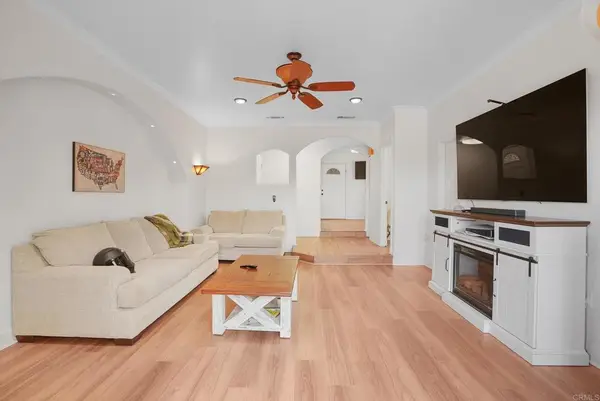 2760 Menlo Avenue, San Diego, CA 92105