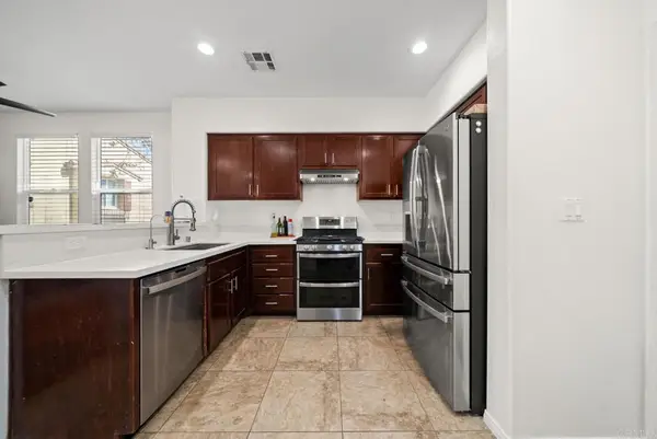 4300 Newton Avenue #8, San Diego, CA 92113
