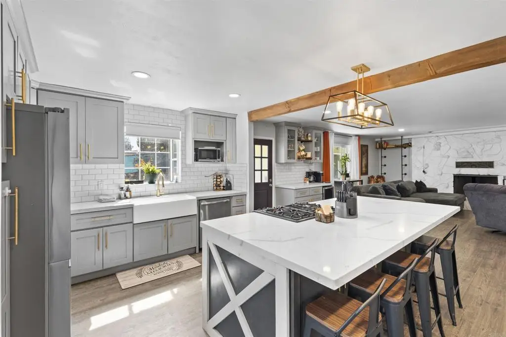 1315 Hillcrest Drive, Alpine, CA 91901 - #1