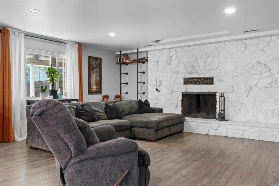 1315 Hillcrest Drive, Alpine, CA 91901 - #3