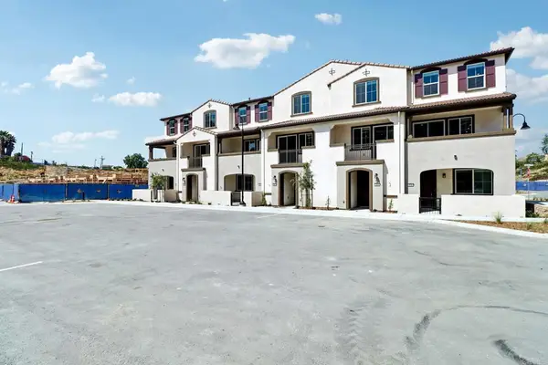 571 Toledo Way Pacifica Drive #164, Oceanside, CA 92057