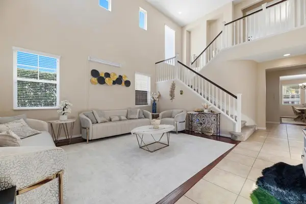 30241 Trois Valley Street, Murrieta, CA 92563
