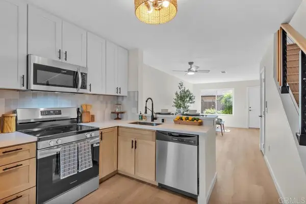 10107 Peaceful Court, Santee, CA 92071