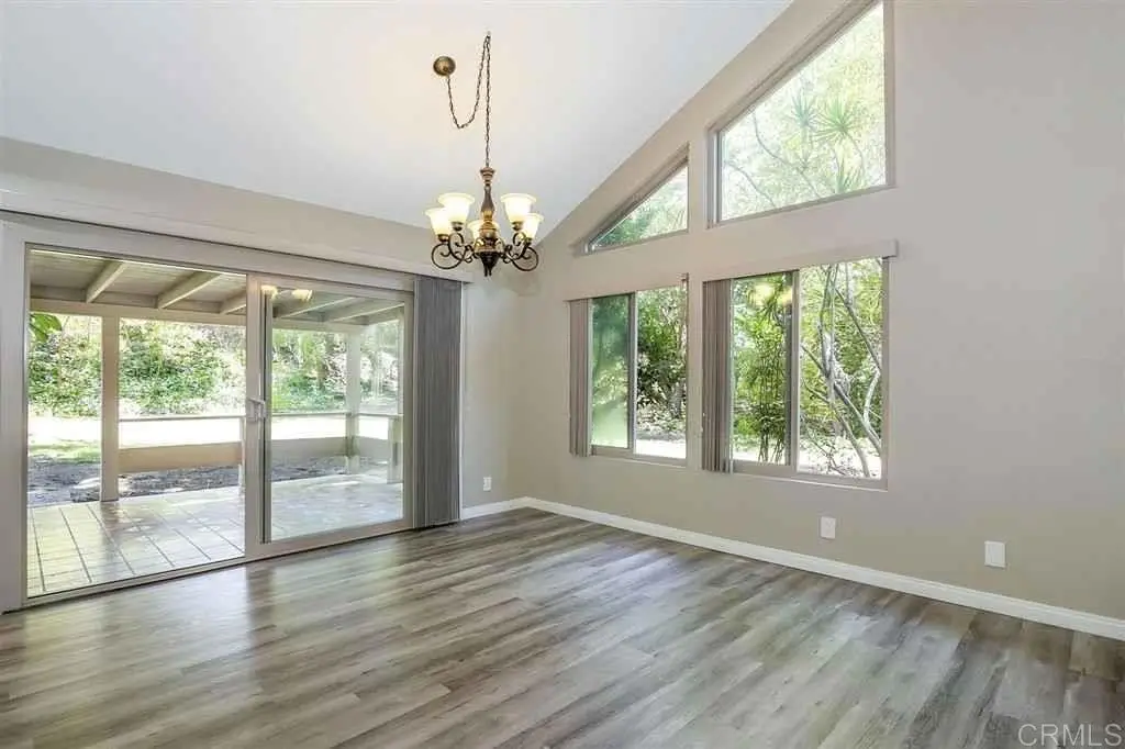 5210 Caminito Apartado, San Diego, CA 92108 - #1