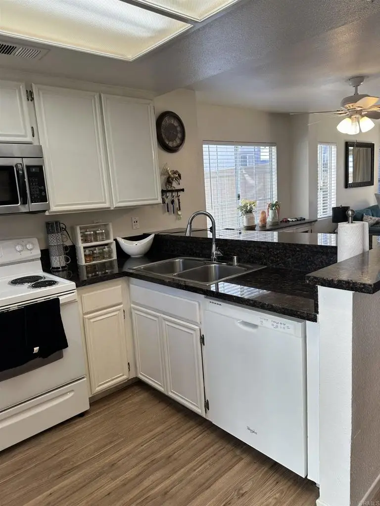8945 Arlingdale Way, Spring Valley, CA 91977 - #2