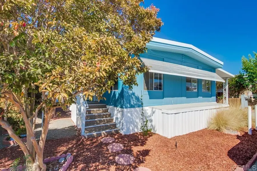 1120 E Mission Road #27, Fallbrook, CA 92028 - #2