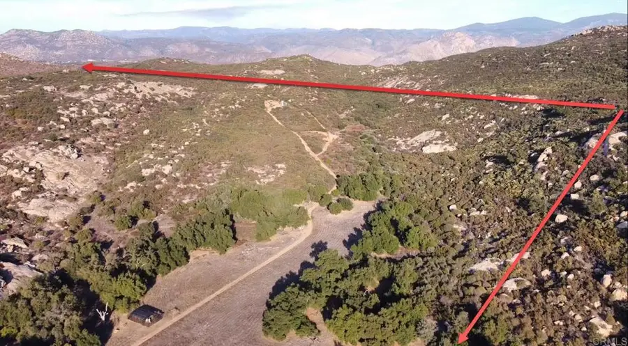 24352 Featherstone Canyon Rd, Lakeside, CA 92040 - #2