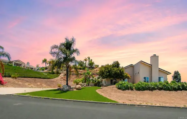 737 Camelot Parkway, El Cajon, CA 92019