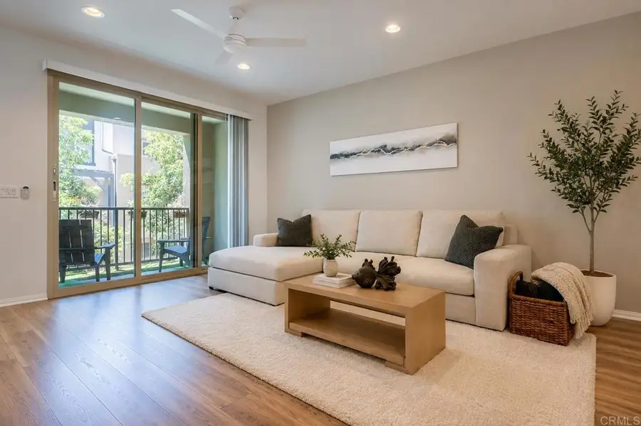 2427 Verano Way, Vista, CA 92081 - #3