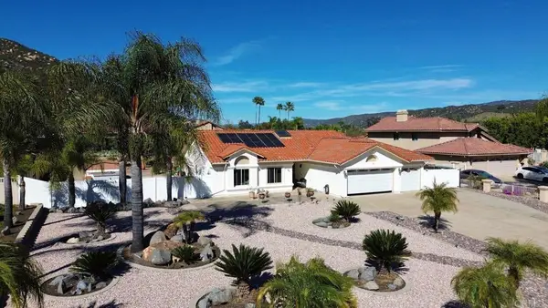 346 Hunter Ct, Alpine, CA 91901