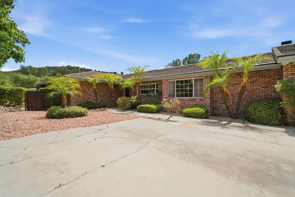 28104 Glenmeade Way, Escondido, CA 92026 - #1