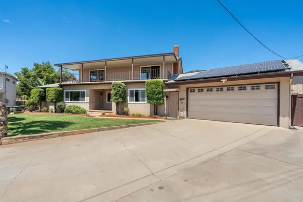986 Peppervilla Court, El Cajon, CA 92021