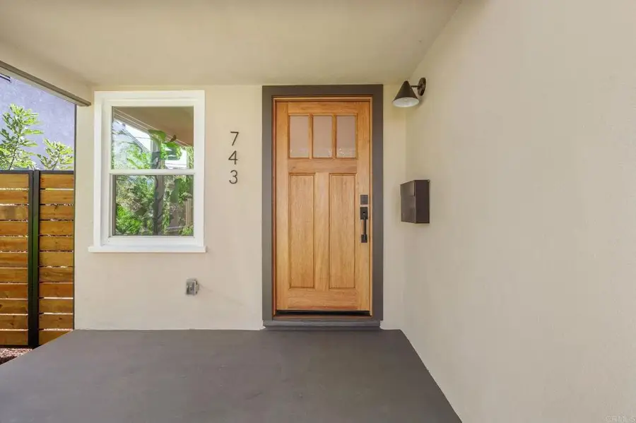 743 N Sparks St, Burbank, CA 91506 - #2