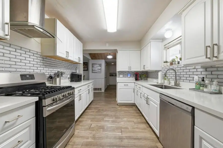 646 El Rancho Dr, El Cajon, CA 92019 - #3