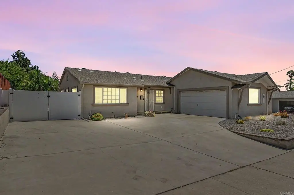 8378 Lake Ashwood Avenue, San Diego, CA 92119 - #1