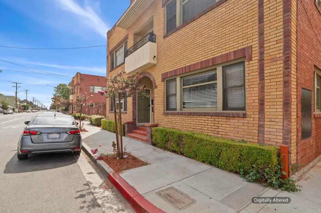2528 E 10th Street, Long Beach, CA 90804 - #1