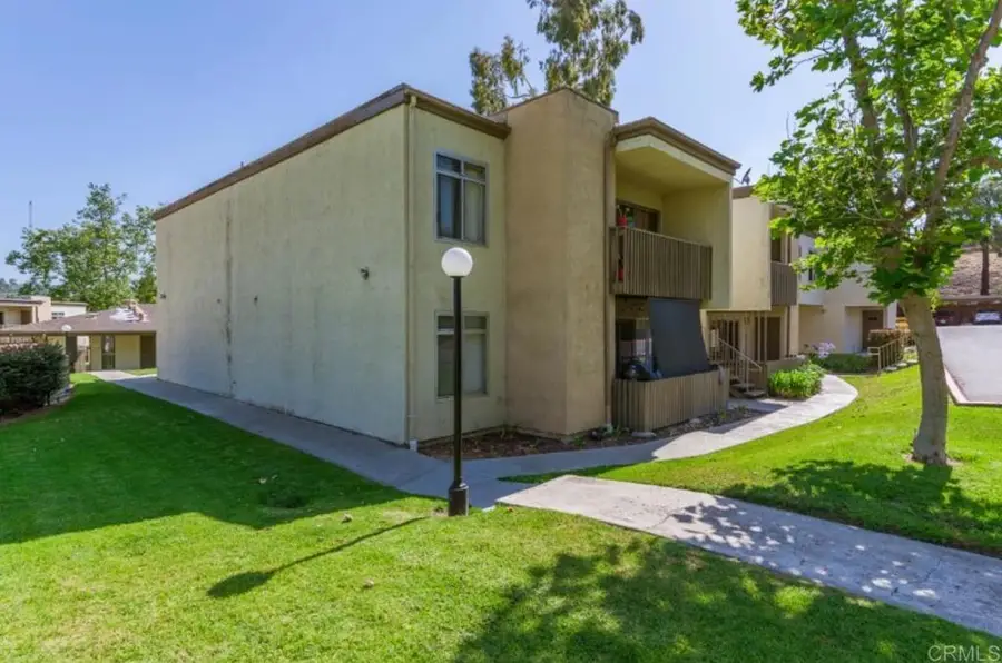432 Edgehill Lane #15, Oceanside, CA 92054 - #3